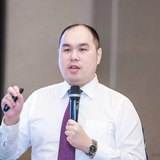 王刚