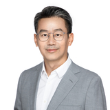 鲍臻炜